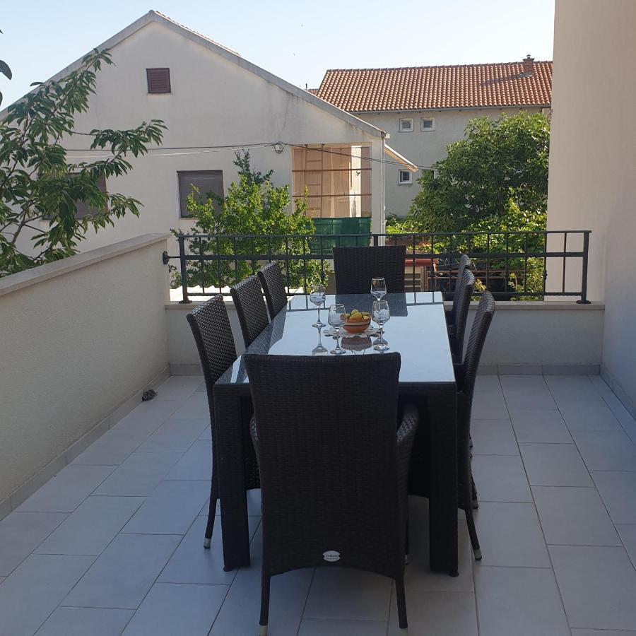 Appartement Fili à Vodice Extérieur photo